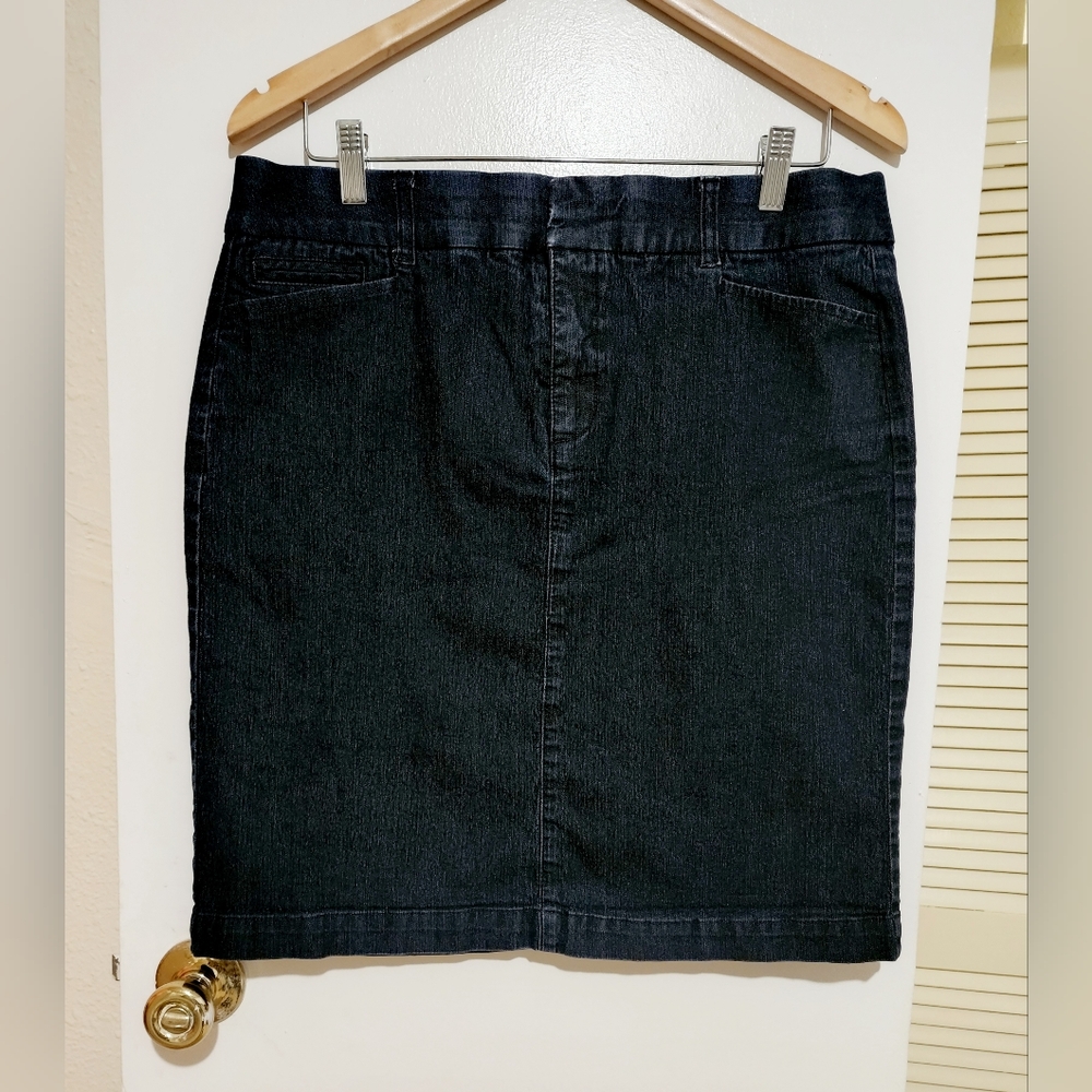 JM Collection size14 Dark Wash Blue Jean Mini Skirt Functioning Side Pockets